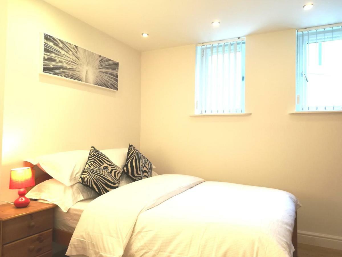 Modern, 1 Bedroom Apartment, Uplands, Swansea Exterior foto